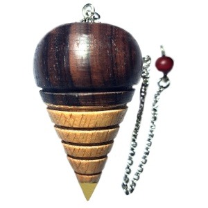 Pendulo de madera y laton