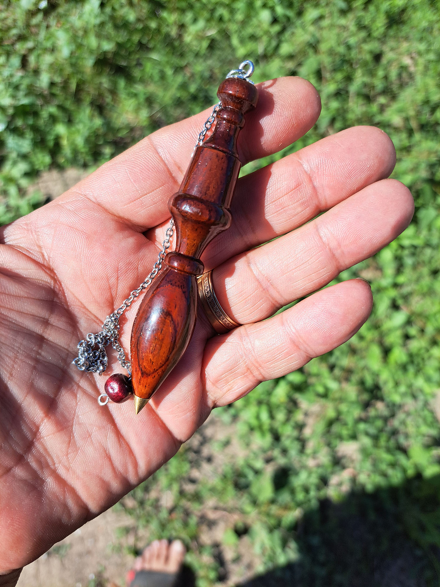 Péndulo madera radiestesia