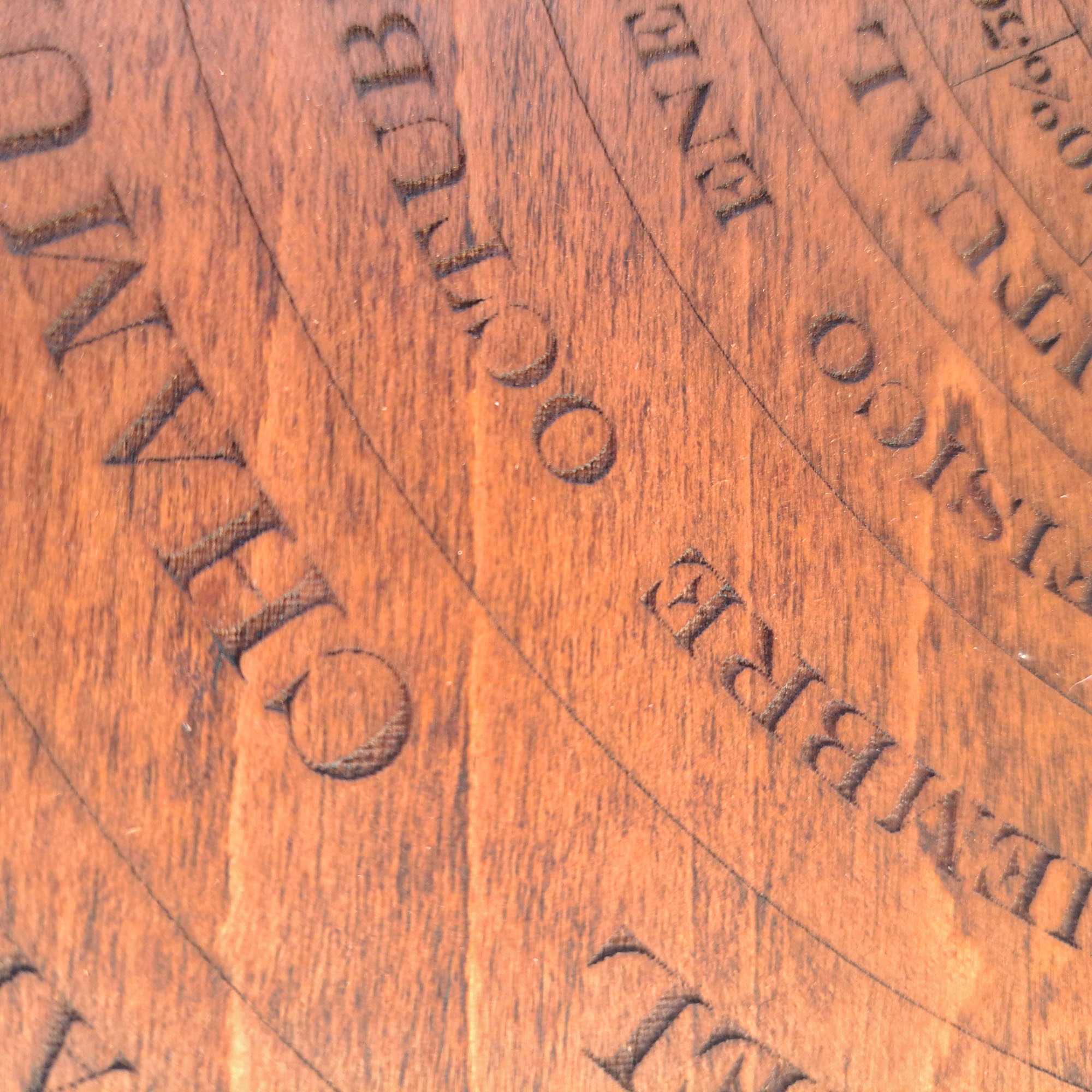 Tabla para radiestesia de madera en Español | 30 centímetros - Imagen 6